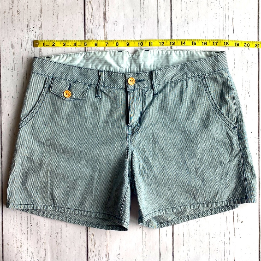Lucky brand shorts size 14